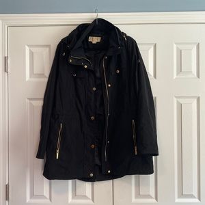 Michael kors rain jacket with hood, excellent used condition